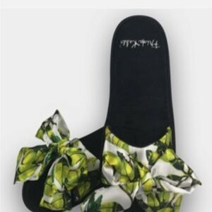 Frida Kahlo Slipper Sliders NEW